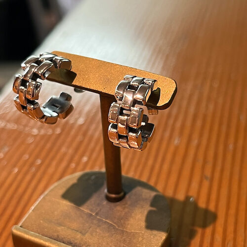 新作 シルバーピアス 220212