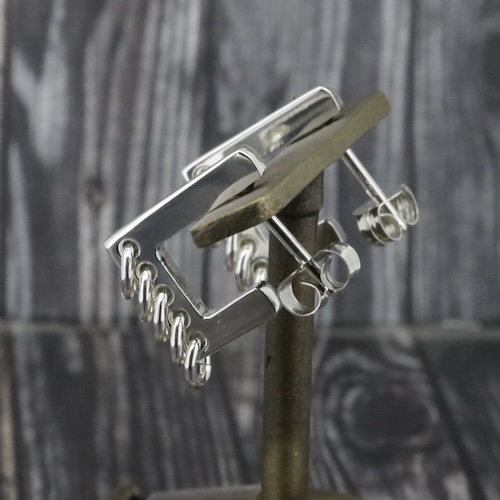 新作シルバースクエアリングピアス250612