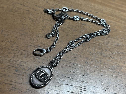 グッチ、ネックレスクリーニング251101