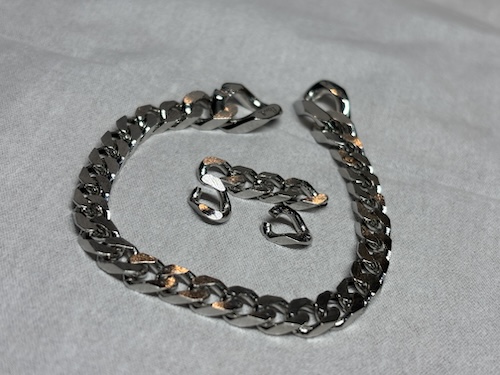 ポールスミスのブレスレットのサイズ直し251127