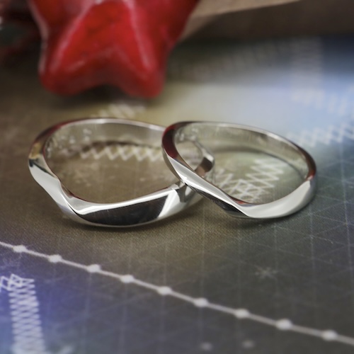 プラチナマリッジリング251116