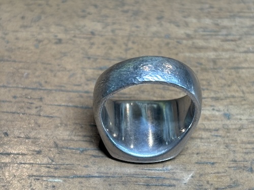 トムウッドの指輪のクリーニング260123