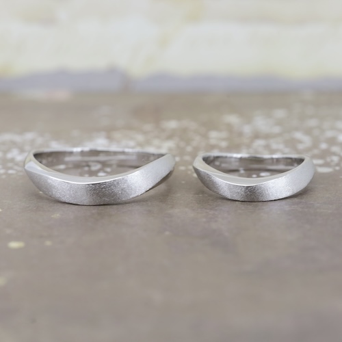 プラチナマリッジリング 260419